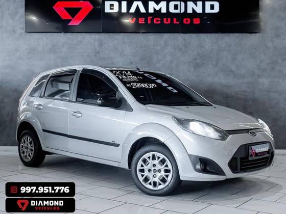 FORD FIESTA 1.0 ROCAM SE 8V FLEX 4P MANUAL FORD FIESTA 1.0 ROCAM SE 8V FLEX 4P MANUAL